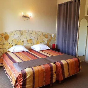 hotel-les-amandiers.fr-provencehotel.com/